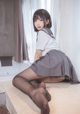 年轻丰满的嫂子_BD超清免费观看